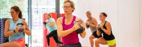 Photo of kettle bell aerobics class - Ravelin Activities