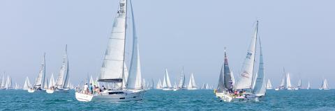 yachts sailing the solent