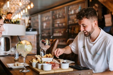 City Guide: Gin & Olive