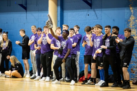 Varsity March 2022 futsal fans